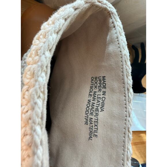 The Sak Leather Crochet Clog Boots Brown Knit Wood Heel Size 7 - Picture 5 of 8